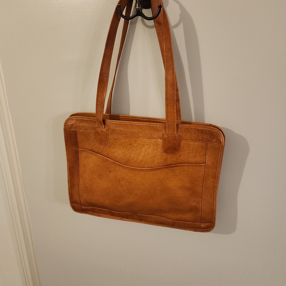 Elegant Tan Leather Laptop Bag